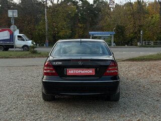 2004 Mercedes-Benz C-Класс 230 II (W203) Рестайлинг, чёрный, 760000 рублей, вид 5