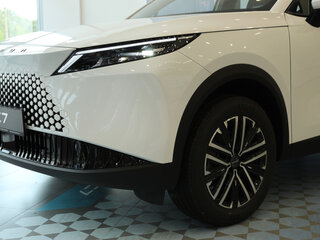 2026 Omoda C7, белый, 3499000 рублей, вид 4