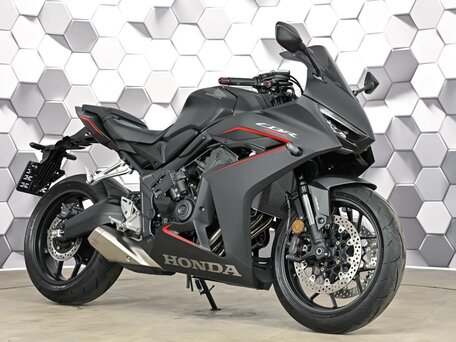2023 KTM 890 Duke GP, оранжевый, 899000 рублей, вид 2