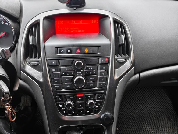 2011 Opel Astra J, чёрный - вид 12