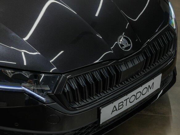 2025 Skoda Octavia IV (A8) Рестайлинг, чёрный - вид 9