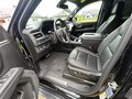 2022 Chevrolet Suburban XII, чёрный, 5900000 рублей - вид 4