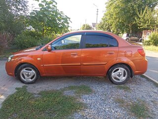 2010 Kia Rio II Рестайлинг, оранжевый, 465000 рублей, вид 2
