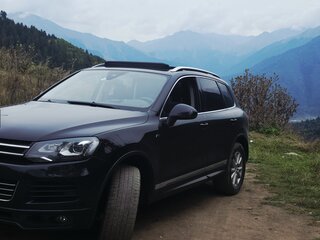 2014 Volkswagen Touareg II, чёрный, 2700000 рублей, вид 1