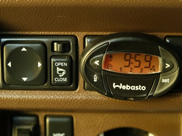 2009 Infiniti FX FX35 II (S51), коричневый - вид 9