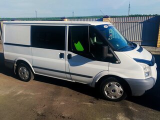2011 Ford Transit, белый, 1400000 рублей, вид 3