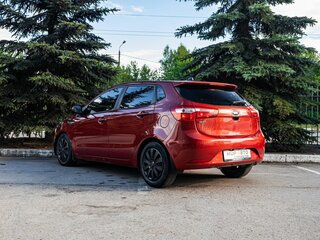 2013 Kia Rio 4-speed III, красный, 805000 рублей, вид 2