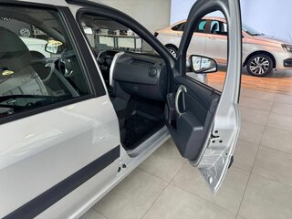 2026 Lada (ВАЗ) Largus Cross I Рестайлинг, серебристый, 2037000 рублей, вид 5