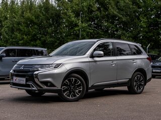 2022 Mitsubishi Outlander III Рестайлинг 3, серый, 2352000 рублей, вид 1