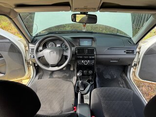 2014 Lada (ВАЗ) Priora I Рестайлинг, белый, 370000 рублей, вид 5