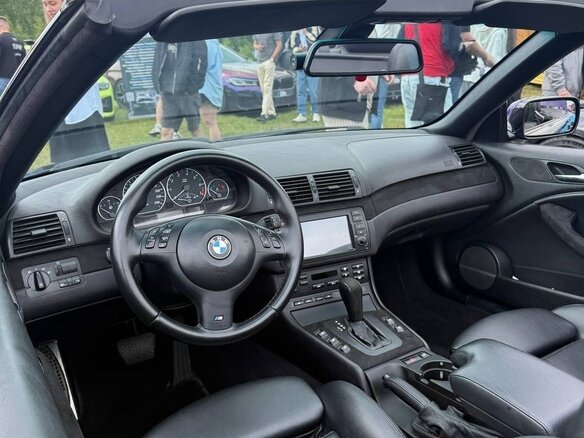 2003 BMW 3 серии 330i IV (E46) Рестайлинг, фиолетовый, 1850000 рублей - вид 2