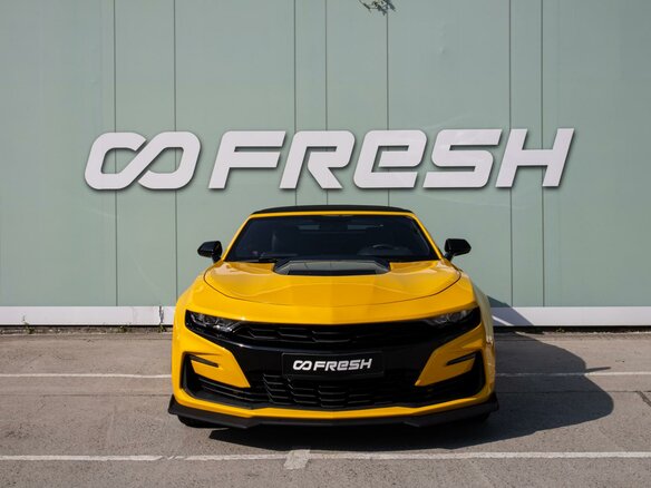 2018 Chevrolet Camaro VI Рестайлинг, жёлтый, 2980000 рублей - вид 2