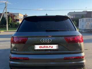 2017 Audi Q7 II (4M), серый, 3850000 рублей, вид 5