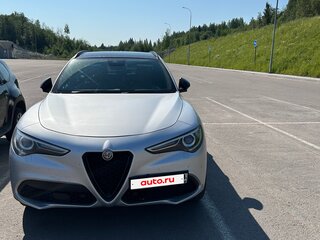 2017 Alfa Romeo Stelvio I, серый, 2250000 рублей, вид 2