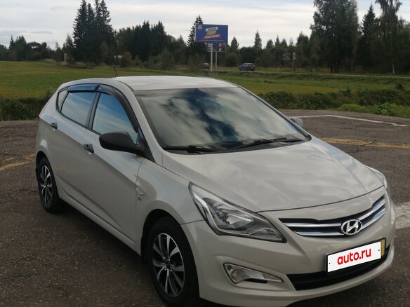 2015 Hyundai Solaris I Рестайлинг, бежевый, 920000 рублей - вид 7