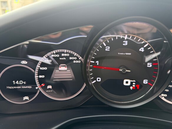 2017 Porsche Panamera 4S Diesel II, чёрный, 7300000 рублей - вид 21