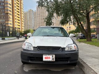 1998 Honda Civic Ferio II, белый, 260000 рублей, вид 2