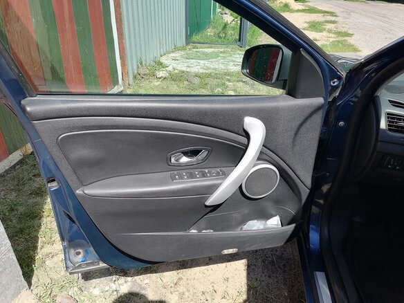2011 Renault Fluence I, синий, 560000 рублей - вид 8