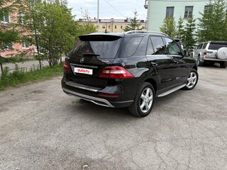 2011 Mercedes-Benz M-Класс 350 III (W166), чёрный, 2050000 рублей, вид 3