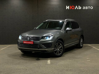 2016 Volkswagen Touareg II Рестайлинг, серый, 2650000 рублей, вид 1