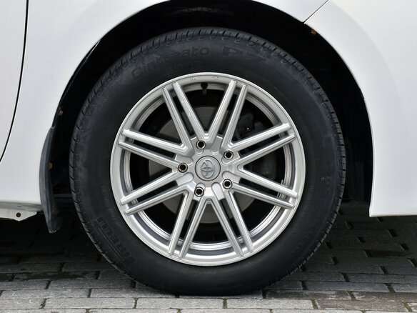 2013 Toyota Corolla XI (E160, E170, E180), белый, 1150000 рублей - вид 8