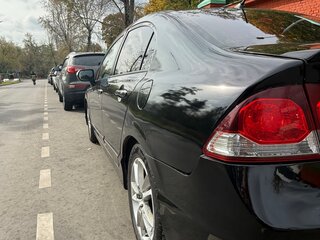 2009 Honda Civic Hybrid VIII Рестайлинг, чёрный, 420000 рублей, вид 5