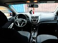 2016 Hyundai Solaris I Рестайлинг, красный - вид 6