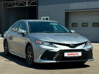 2021 Toyota Camry US Market VIII (XV70) Рестайлинг, серый, 3700000 рублей, вид 3