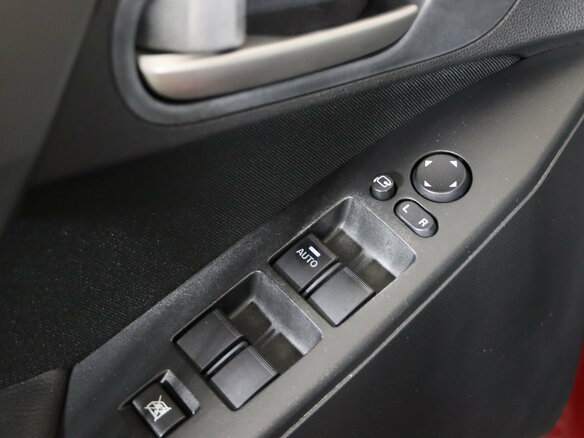 2012 Mazda 3 II (BL) Рестайлинг, красный, 849990 рублей - вид 13