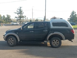 2013 Mitsubishi L200 IV, чёрный, 1550000 рублей, вид 4