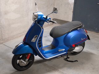 2019 Vespa GTS Super 300, синий, 560000 рублей, вид 1