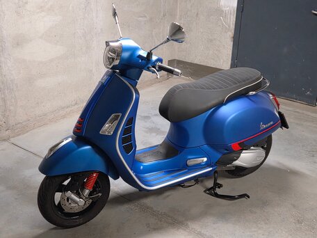 2019 Vespa GTS Super 300, синий, 560000 рублей, вид 1