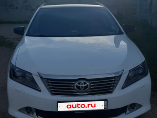 2012 Toyota Camry VII (XV50), белый, 1530000 рублей, вид 1