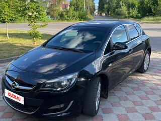 2013 Opel Astra J Рестайлинг, чёрный, 690000 рублей, вид 1