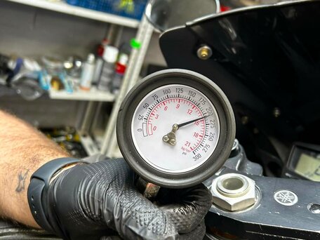 2002 Yamaha YZF-R1, чёрный, 380000 рублей, вид 3