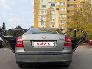 2007 Skoda Octavia II (A5), серый, 485000 рублей, вид 5