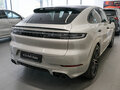 2026 Porsche Cayenne Coupé III Рестайлинг, серый - вид 4