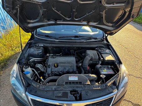2011 Kia Ceed I Рестайлинг, чёрный, 700000 рублей, вид 5