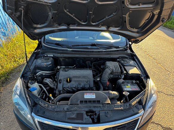 2011 Kia Ceed I Рестайлинг, чёрный, 700000 рублей - вид 4