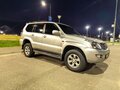 2008 Toyota Land Cruiser Prado 5-speed 120 Series Рестайлинг, серебристый, 2500000 рублей - вид 1