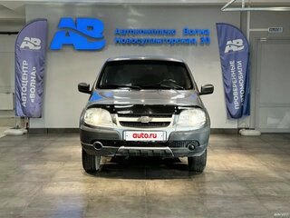 2012 Chevrolet Niva I Рестайлинг, серый, 490000 рублей, вид 2