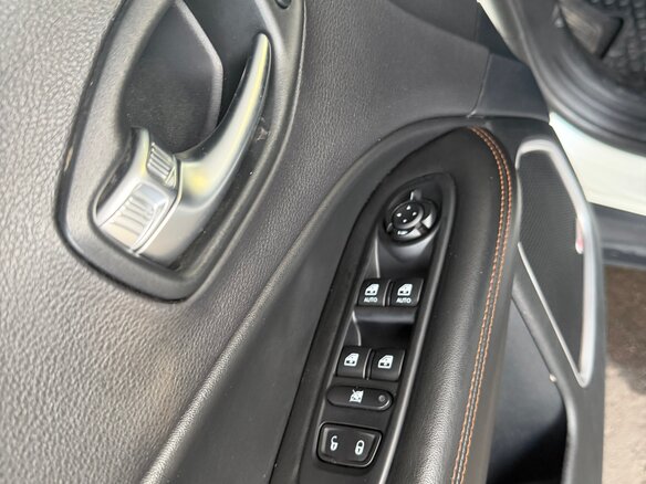 2018 Jeep Compass II, белый, 1900000 рублей - вид 6