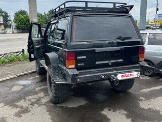 1993 Jeep Cherokee II (XJ), чёрный, 800000 рублей, вид 3