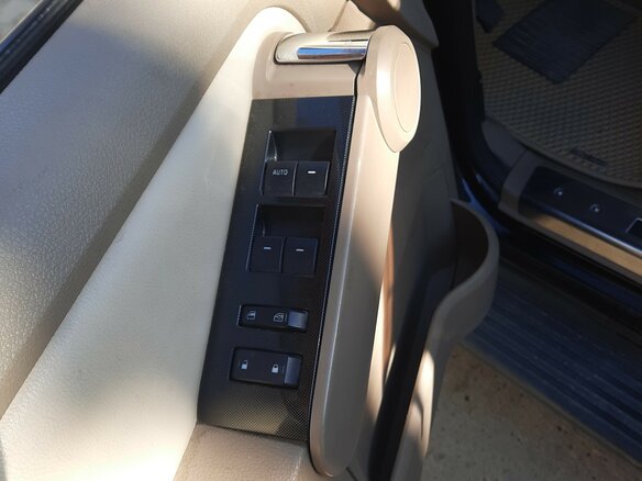 2008 Ford Explorer IV, чёрный, 1700000 рублей - вид 9