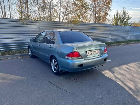 2006 Mitsubishi Lancer IX Рестайлинг, зелёный, 220000 рублей - вид 3