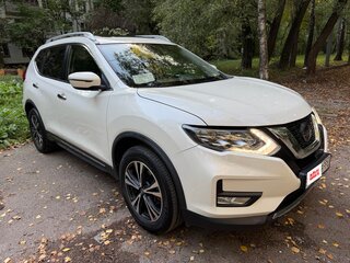 2018 Nissan X-Trail III Рестайлинг, белый, 2475000 рублей, вид 3