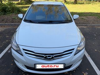 2016 Hyundai Solaris I Рестайлинг, белый, 1050000 рублей, вид 2