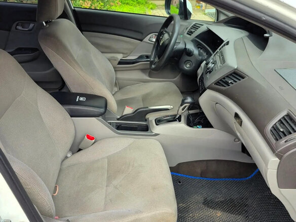 2012 Honda Civic IX, белый, 700000 рублей - вид 5