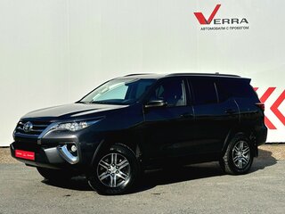 2018 Toyota Fortuner II, серый, 3690000 рублей, вид 1