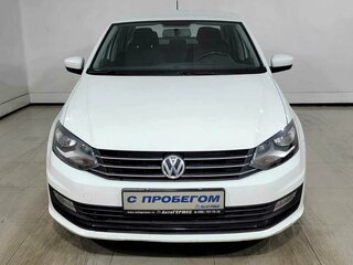 2017 Volkswagen Polo V Рестайлинг, белый, 915000 рублей, вид 2